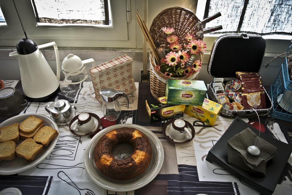 B&B Roma Citta Aperta Zewnętrze zdjęcie